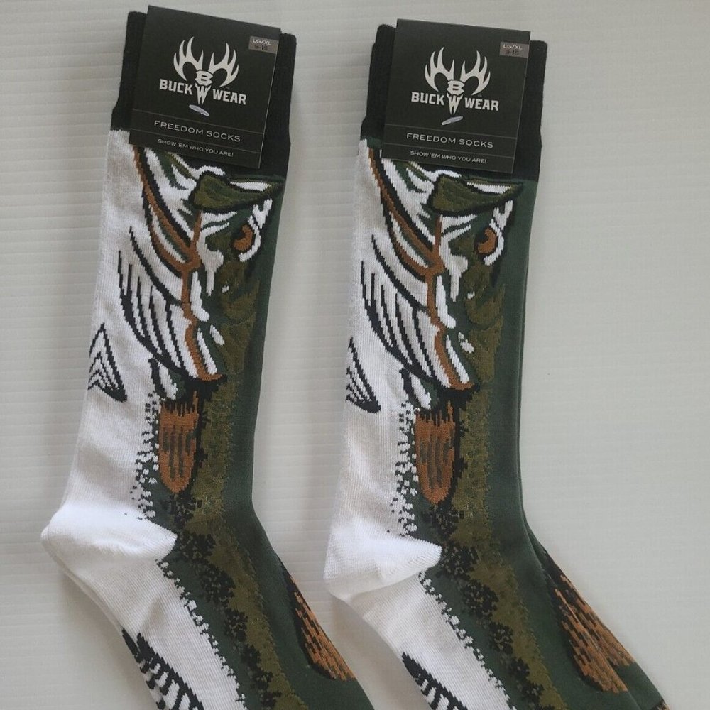 Buck Wear Bass Fishing Socks Fisherman Fathers Day Birthday 2 Pair